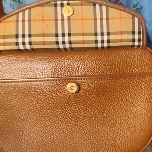 Preloved Burberry Brown Leather